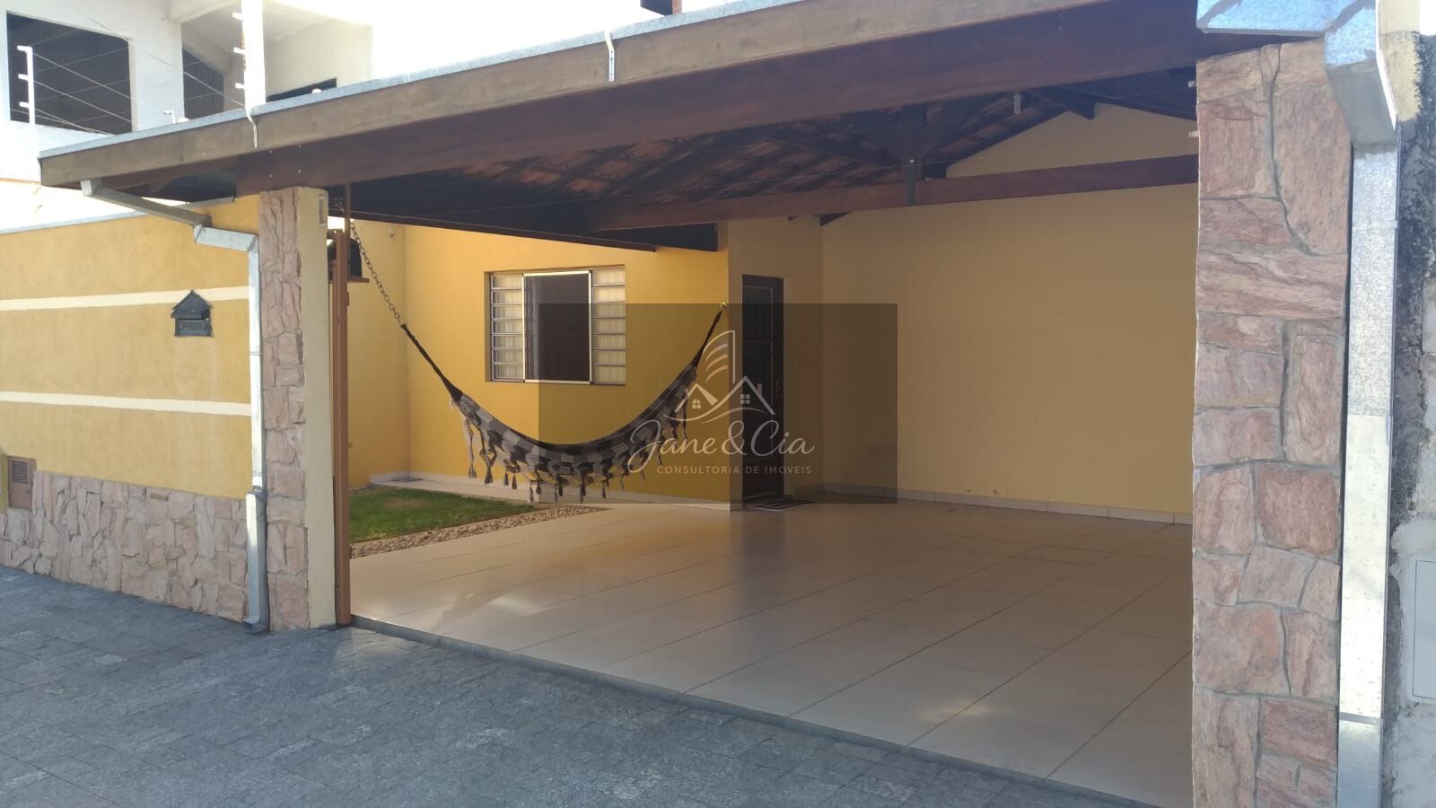 Casa, 2 quartos, 145 m² - Foto 1