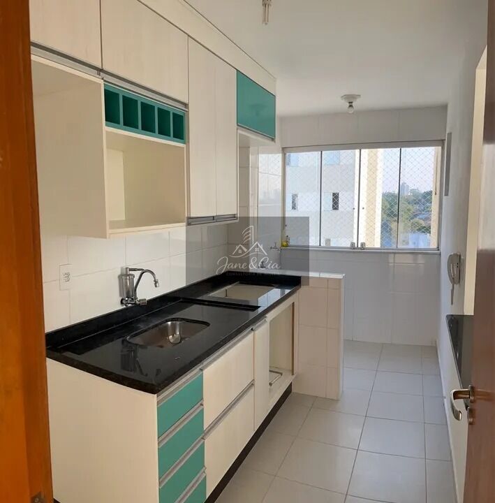 Apartamento à venda com 2 quartos, 68m² - Foto 3