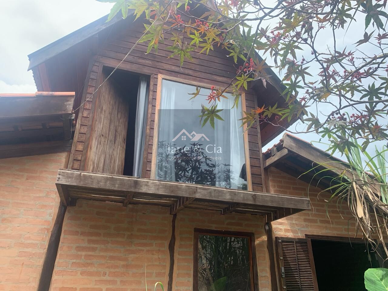 Casa à venda com 2 quartos, 100m² - Foto 3
