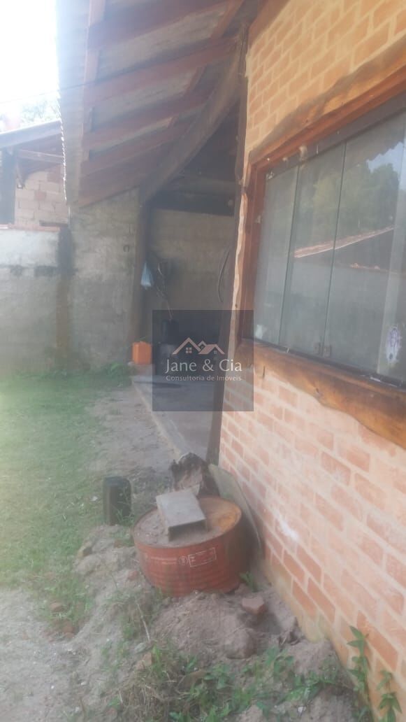 Casa à venda com 2 quartos, 100m² - Foto 7
