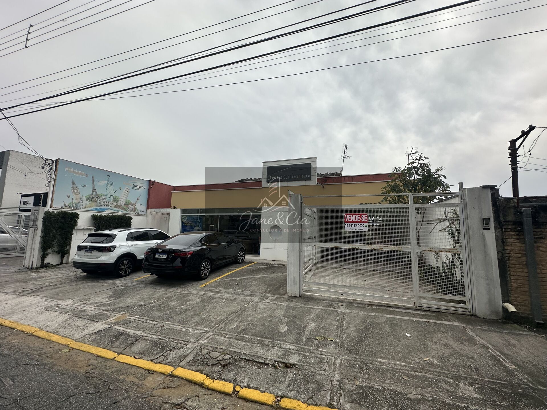 Loja-Salão à venda com 3 quartos, 250m² - Foto 1
