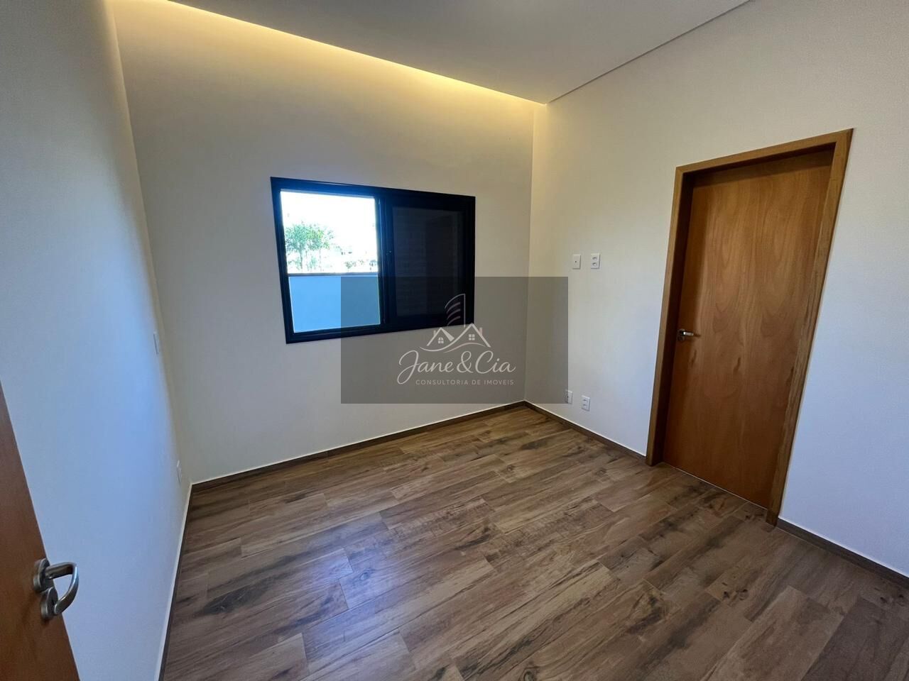 Casa à venda com 4 quartos, 168m² - Foto 14