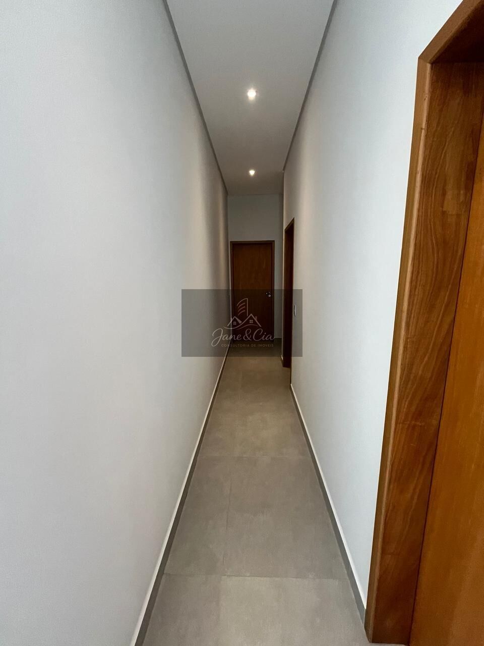 Casa à venda com 4 quartos, 168m² - Foto 13
