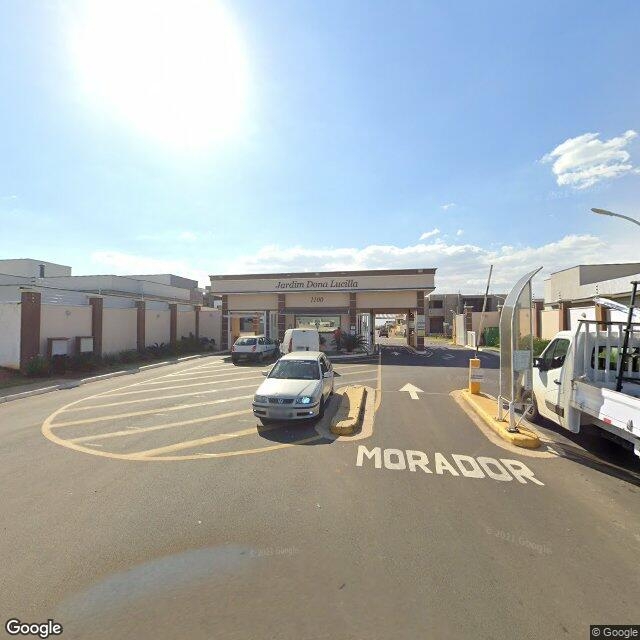 Imagem estática do "Street View" da localização