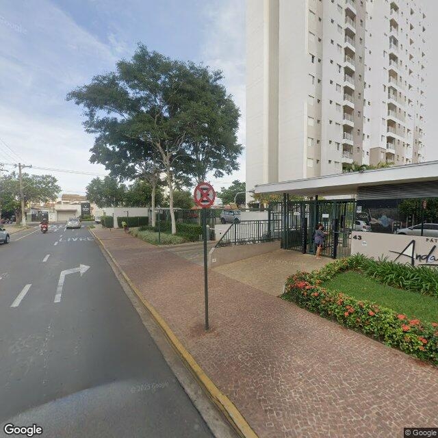 Imagem estática do "Street View" da localização