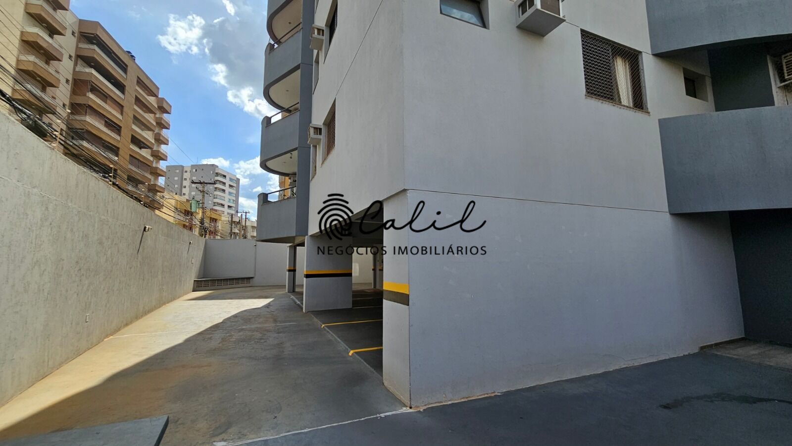 Apartamento à venda com 2 quartos, 71m² - Foto 21