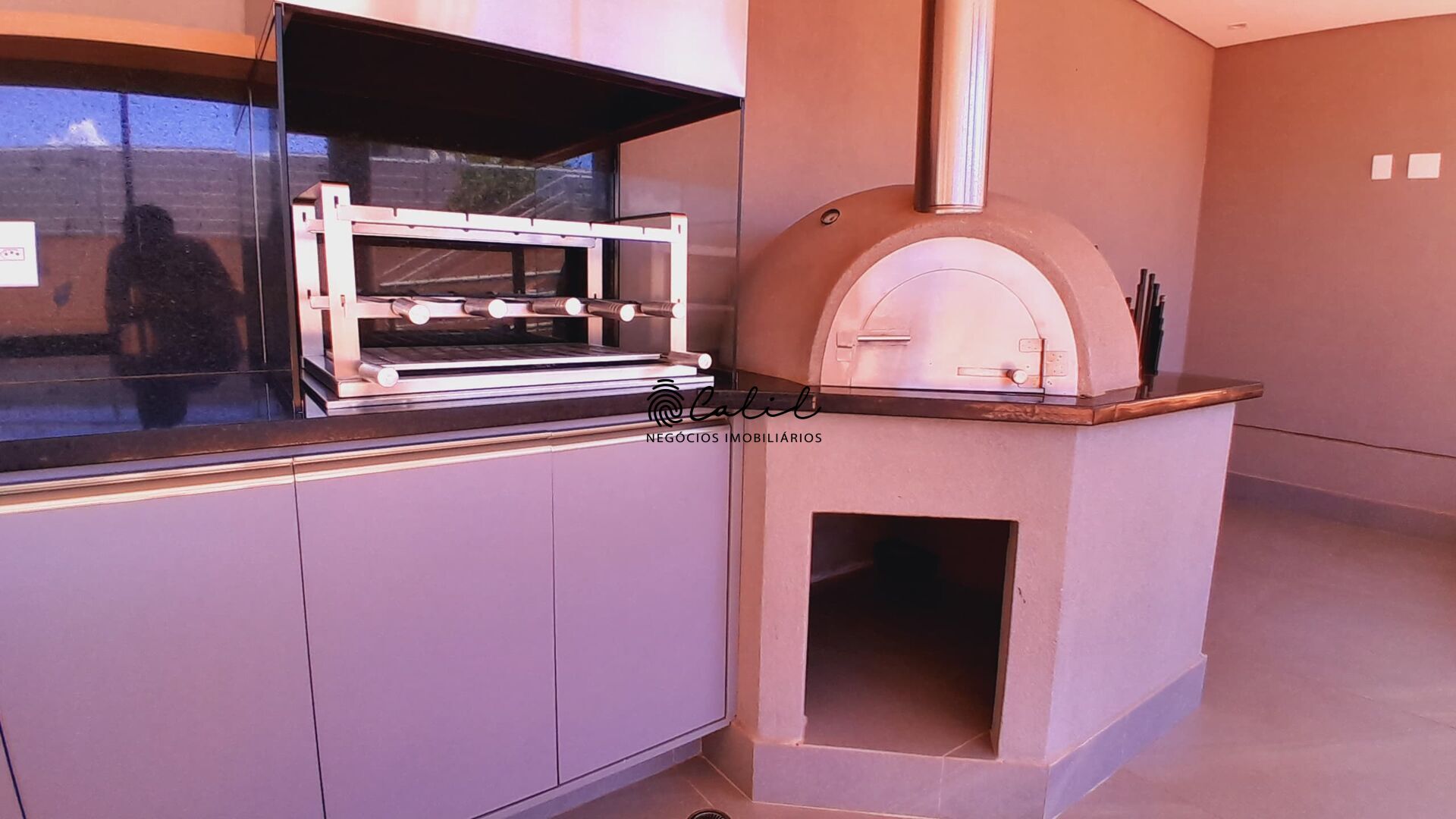 Apartamento para alugar com 2 quartos, 64m² - Foto 59