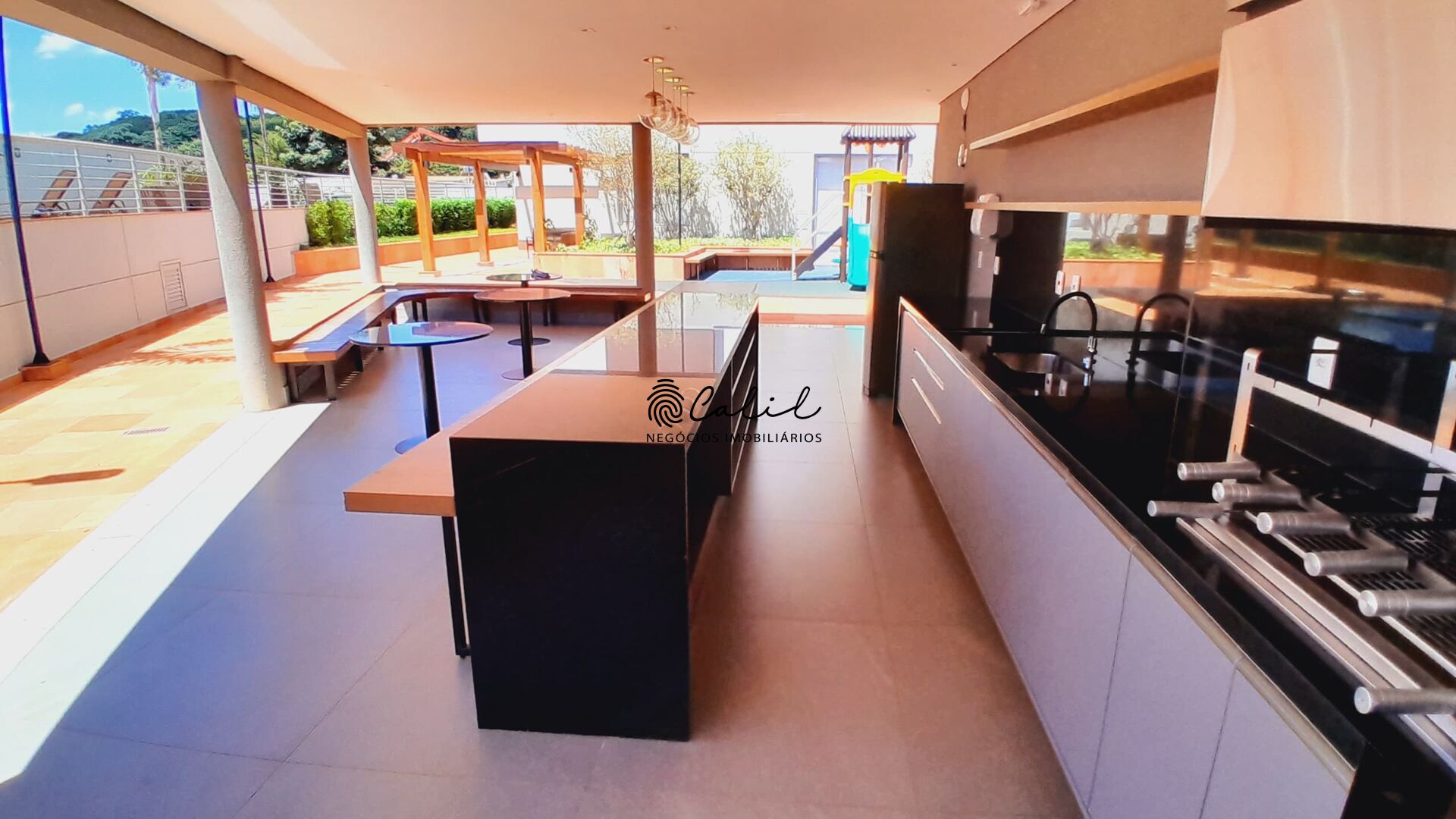 Apartamento para alugar com 2 quartos, 64m² - Foto 60