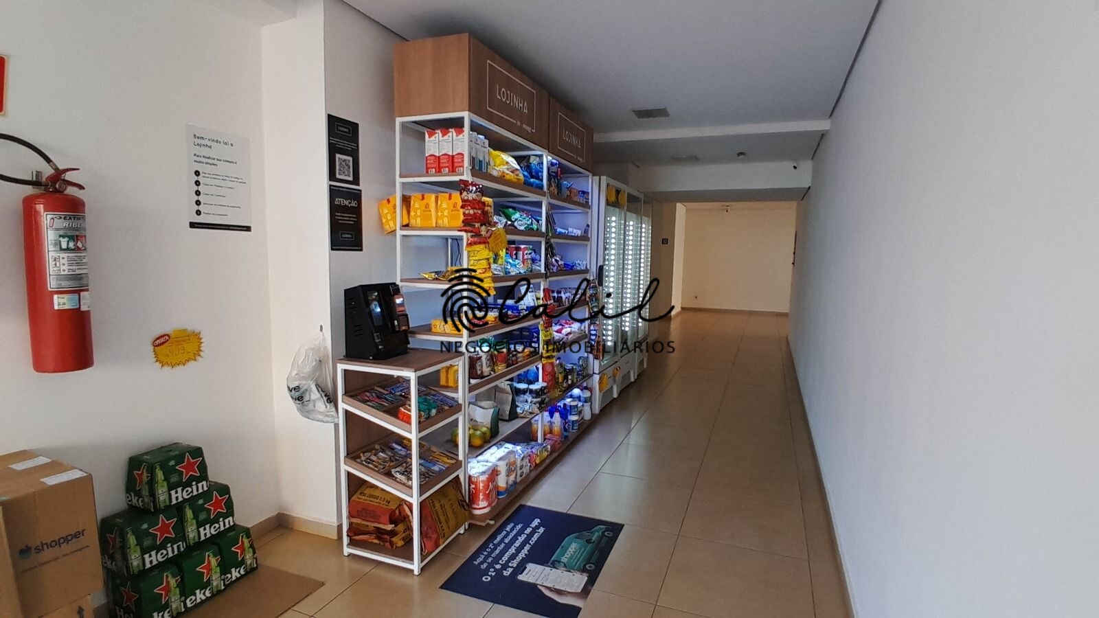 Apartamento à venda com 3 quartos, 135m² - Foto 25