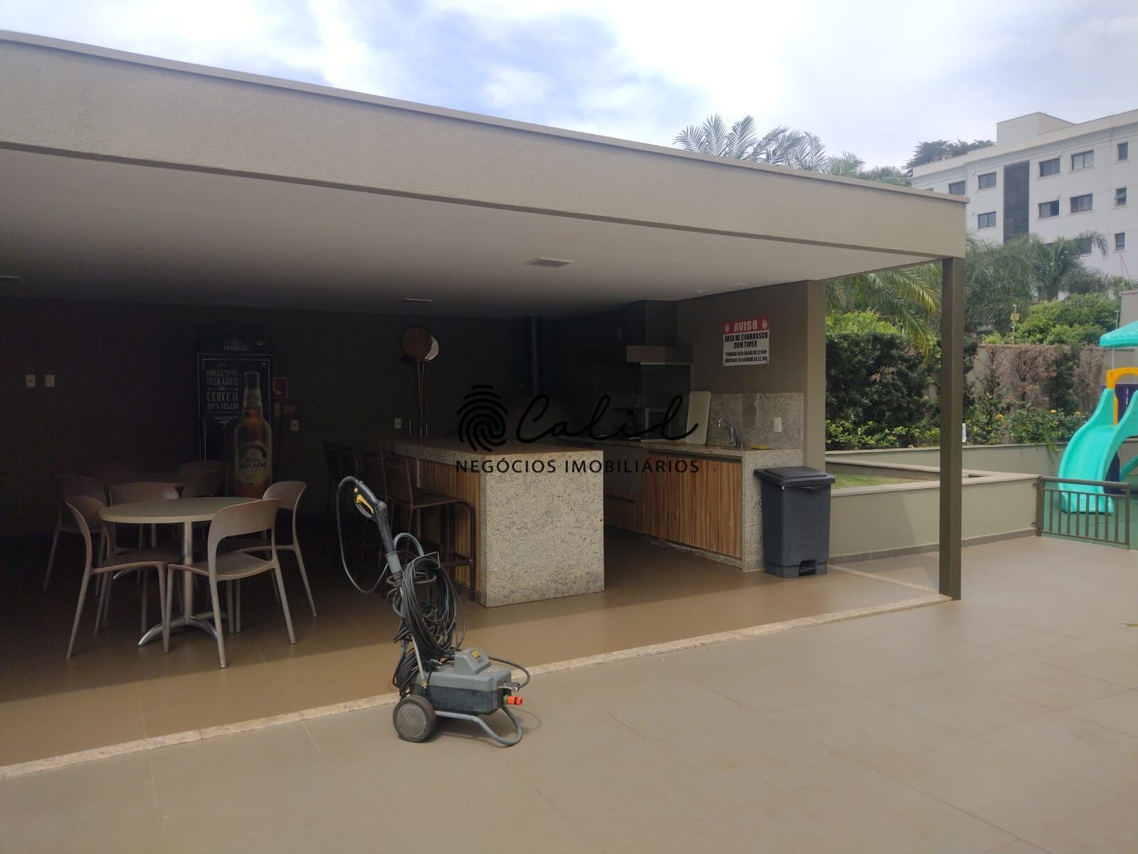 Apartamento para alugar com 2 quartos, 90m² - Foto 36