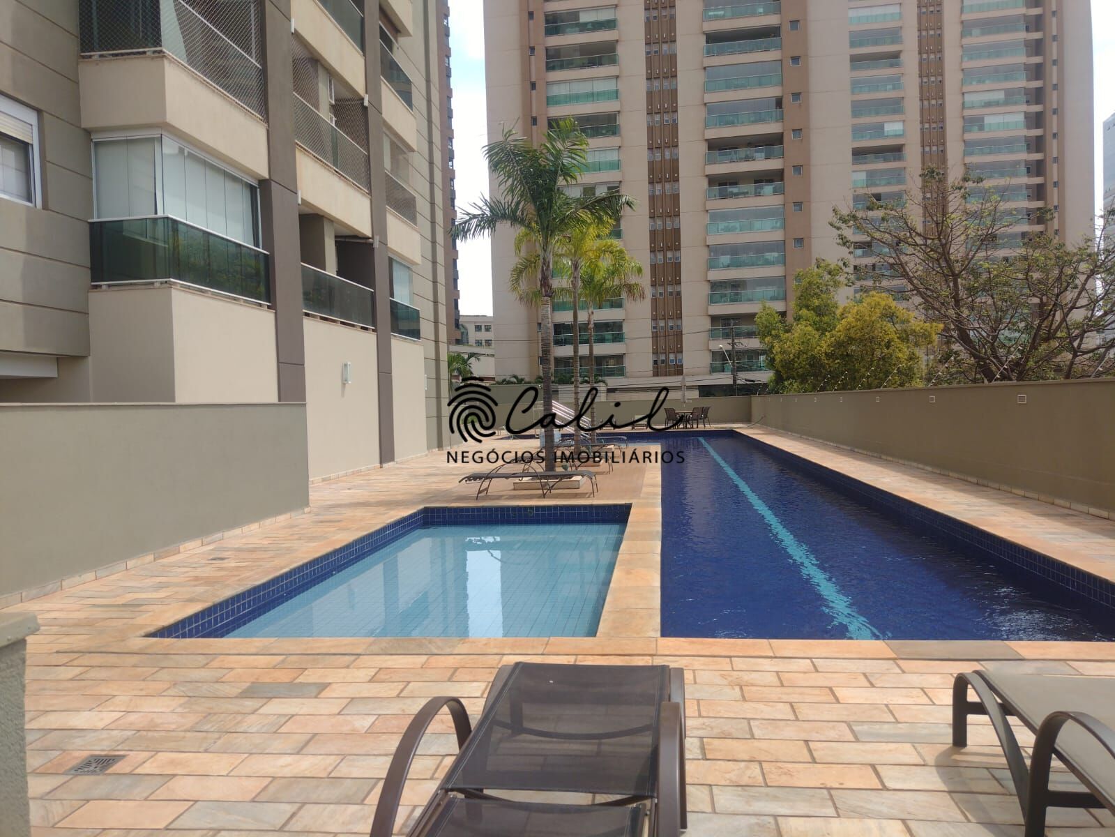 Apartamento para alugar com 2 quartos, 90m² - Foto 34