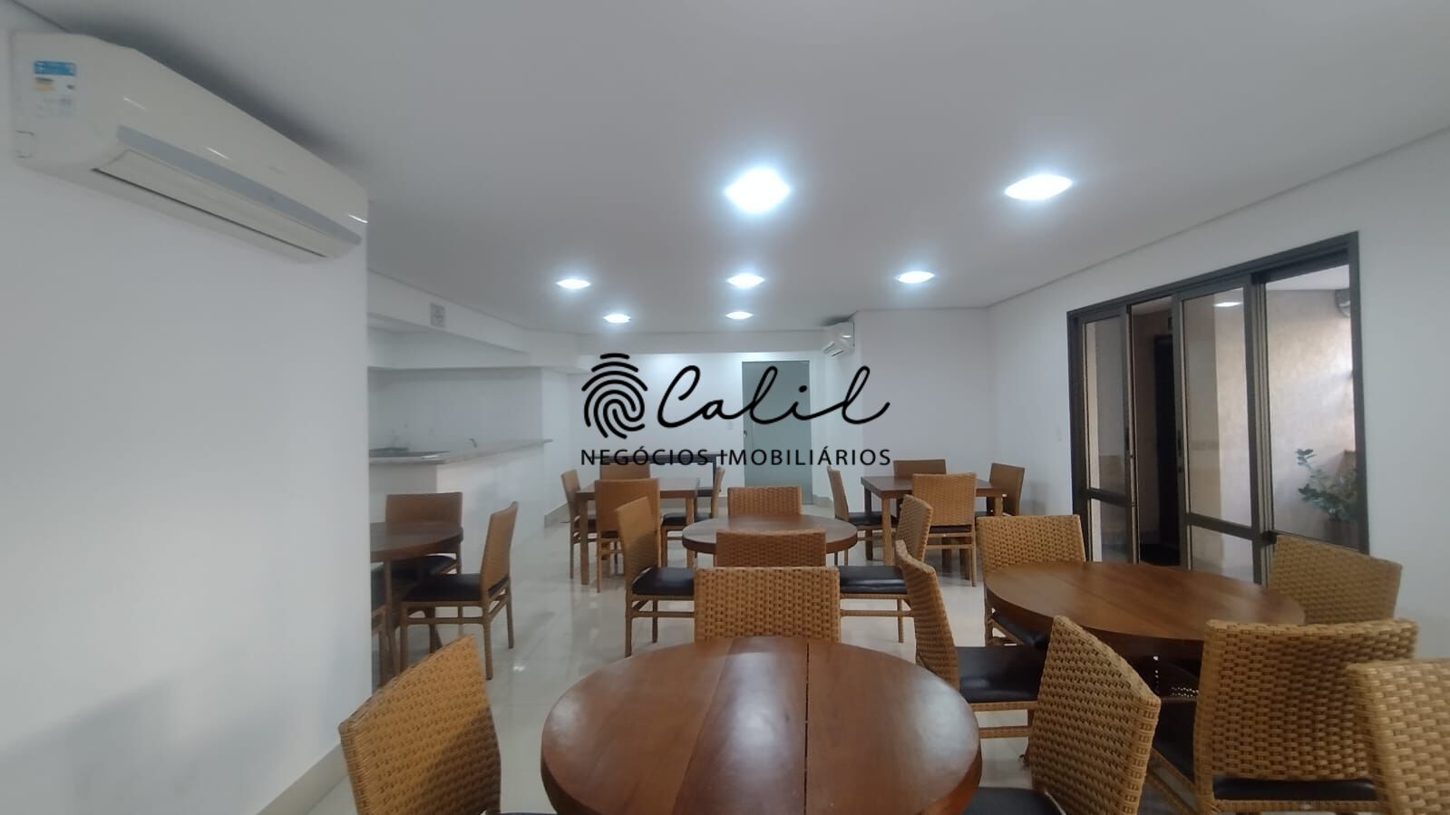 Apartamento para alugar com 3 quartos, 117m² - Foto 57