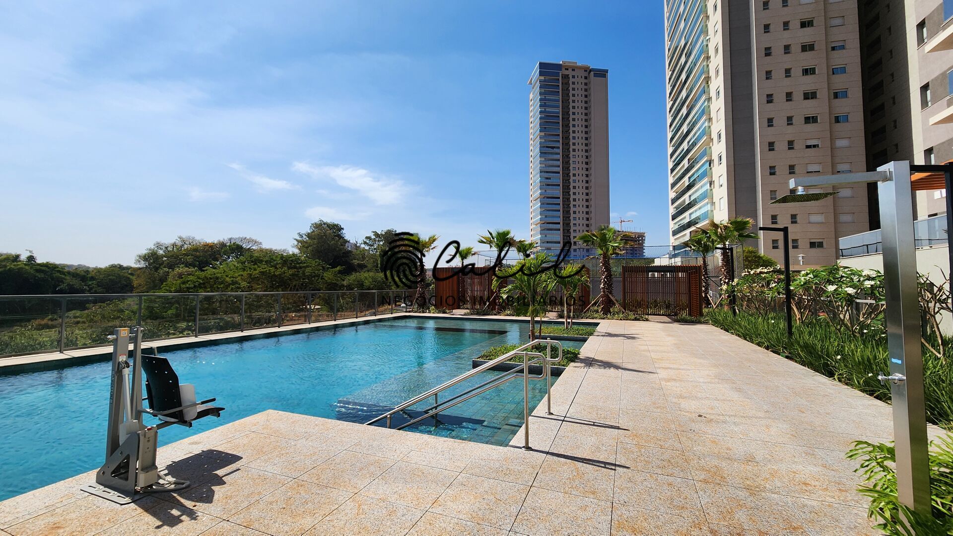 Apartamento para alugar com 4 quartos, 227m² - Foto 37