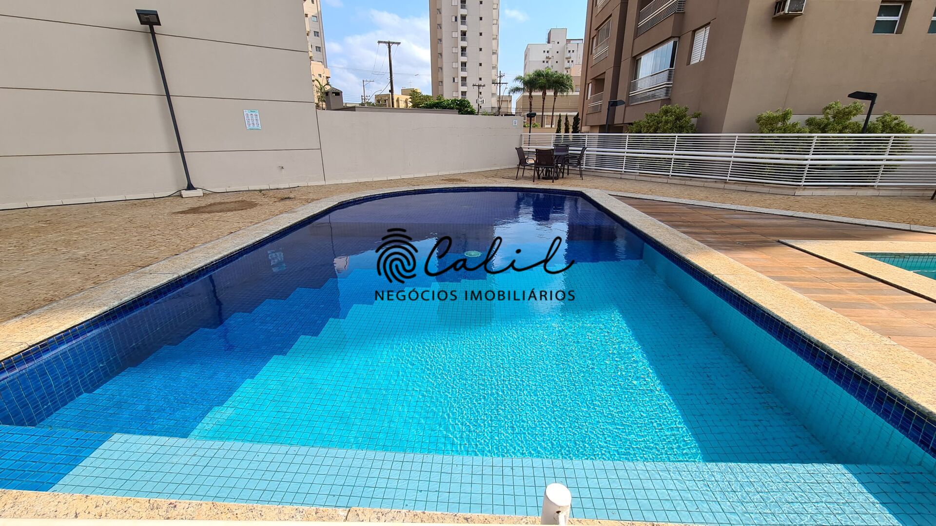 Apartamento para alugar com 2 quartos, 78m² - Foto 33