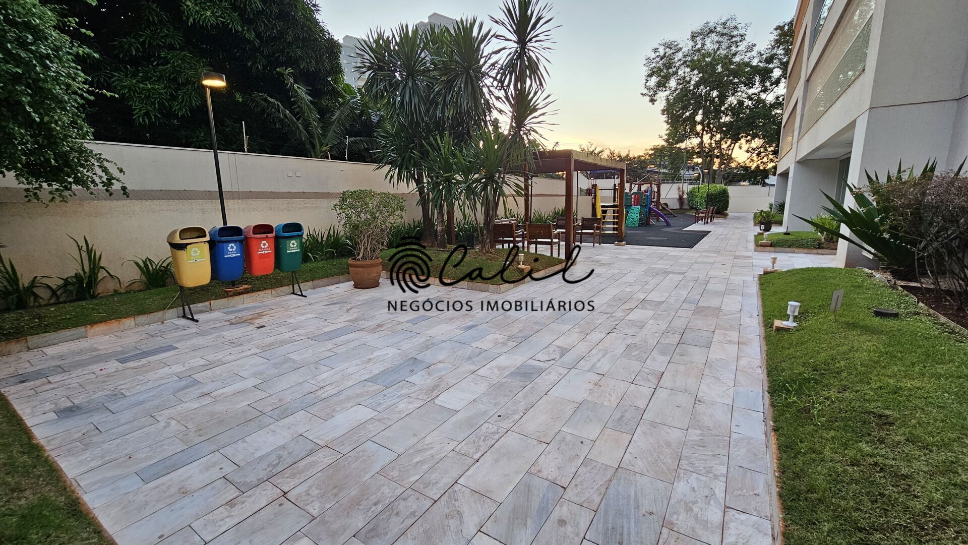 Apartamento à venda com 3 quartos, 187m² - Foto 48