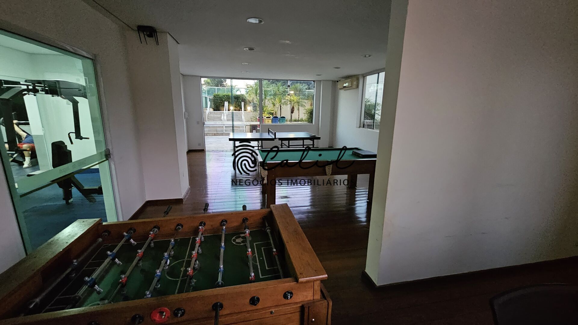 Apartamento à venda com 3 quartos, 187m² - Foto 62