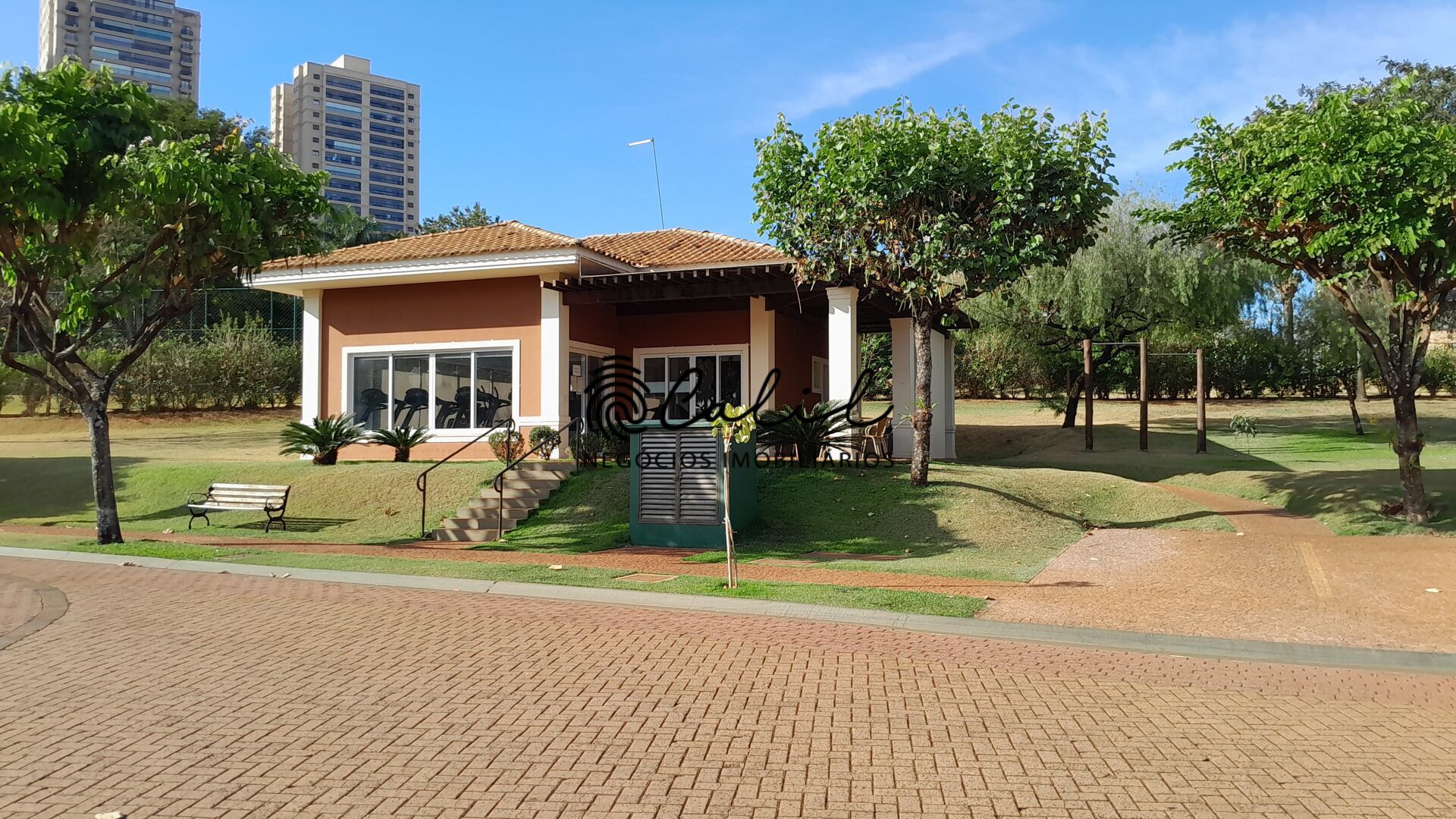 Casa de Condomínio à venda com 4 quartos, 472m² - Foto 34