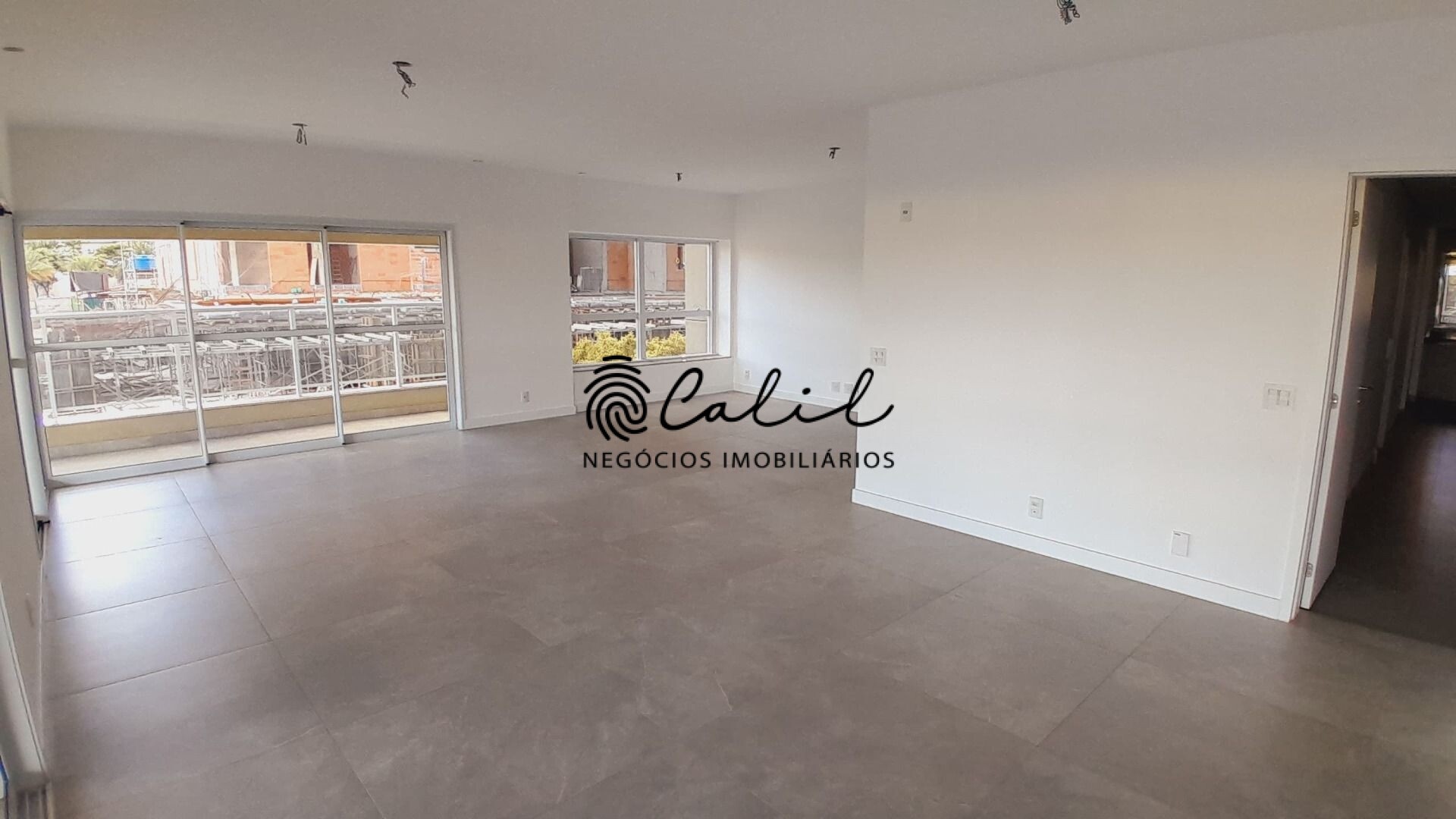 Apartamento à venda com 4 quartos, 293m² - Foto 11