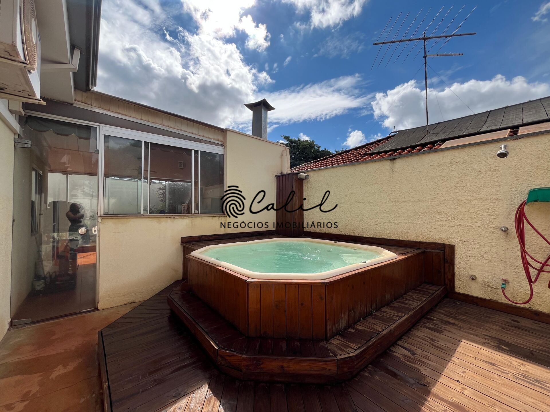 Casa à venda com 3 quartos, 186m² - Foto 9