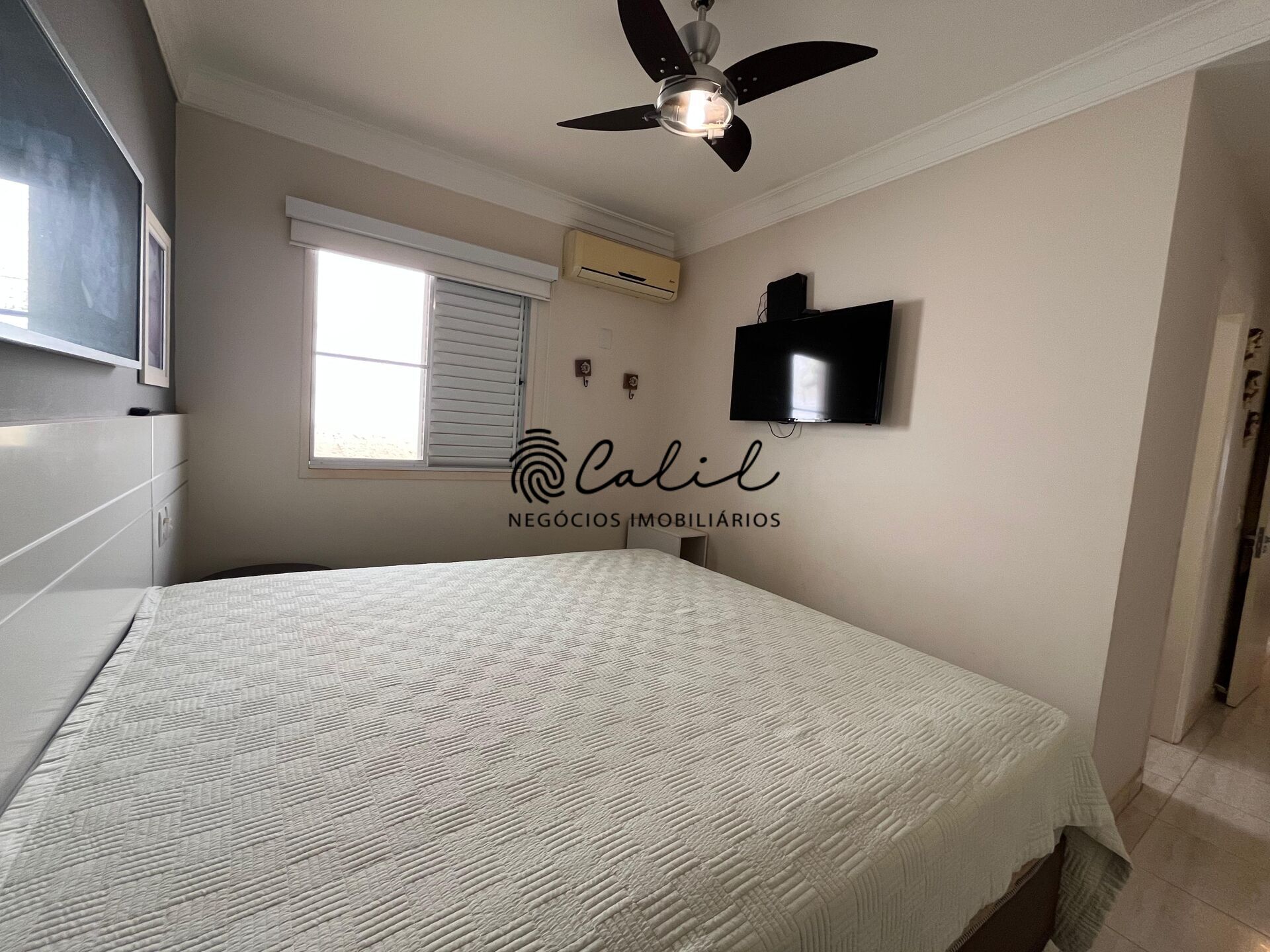Casa à venda com 3 quartos, 186m² - Foto 14