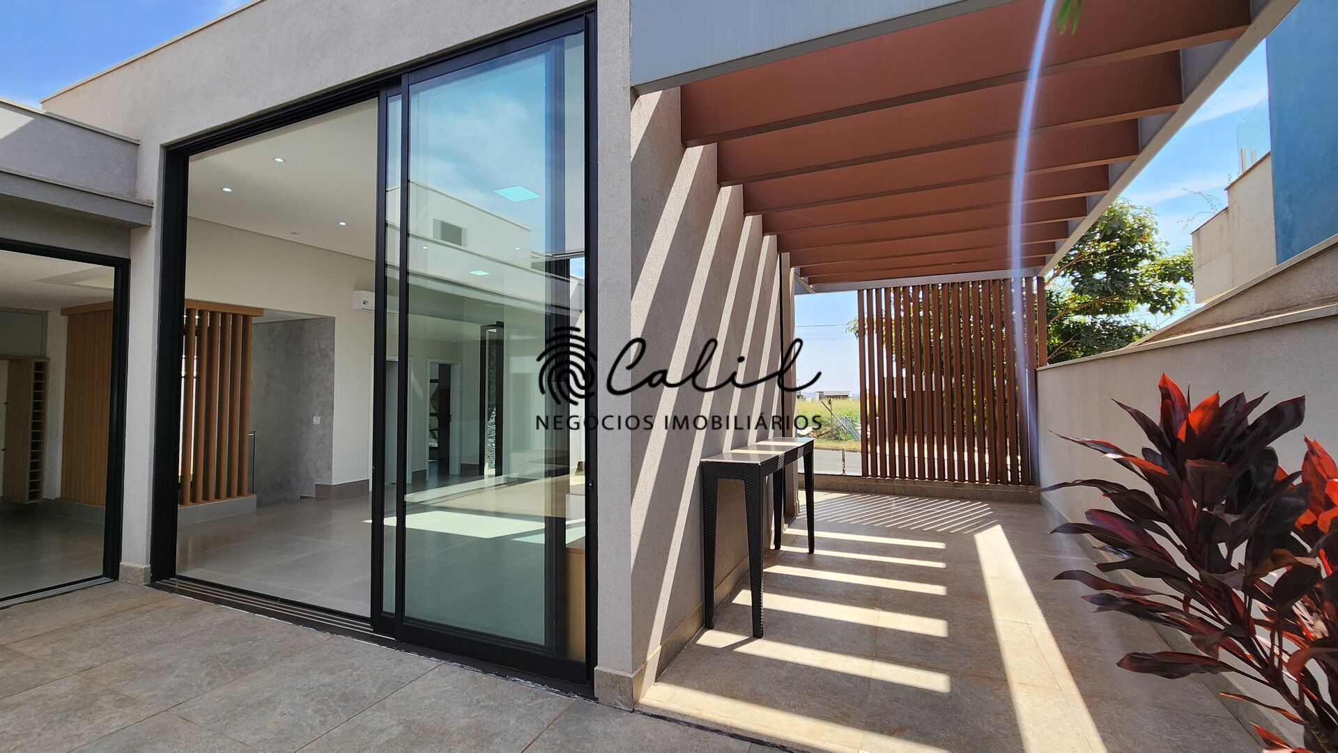 Casa de Condomínio à venda com 3 quartos, 266m² - Foto 11