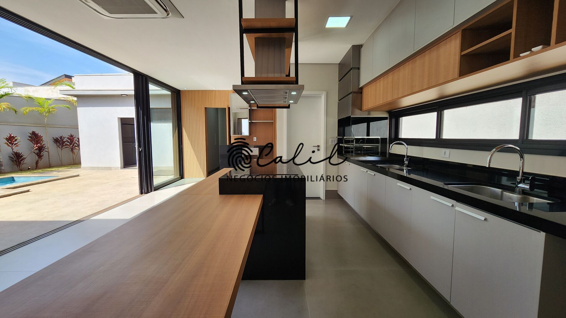 Casa de Condomínio à venda com 3 quartos, 266m² - Foto 21