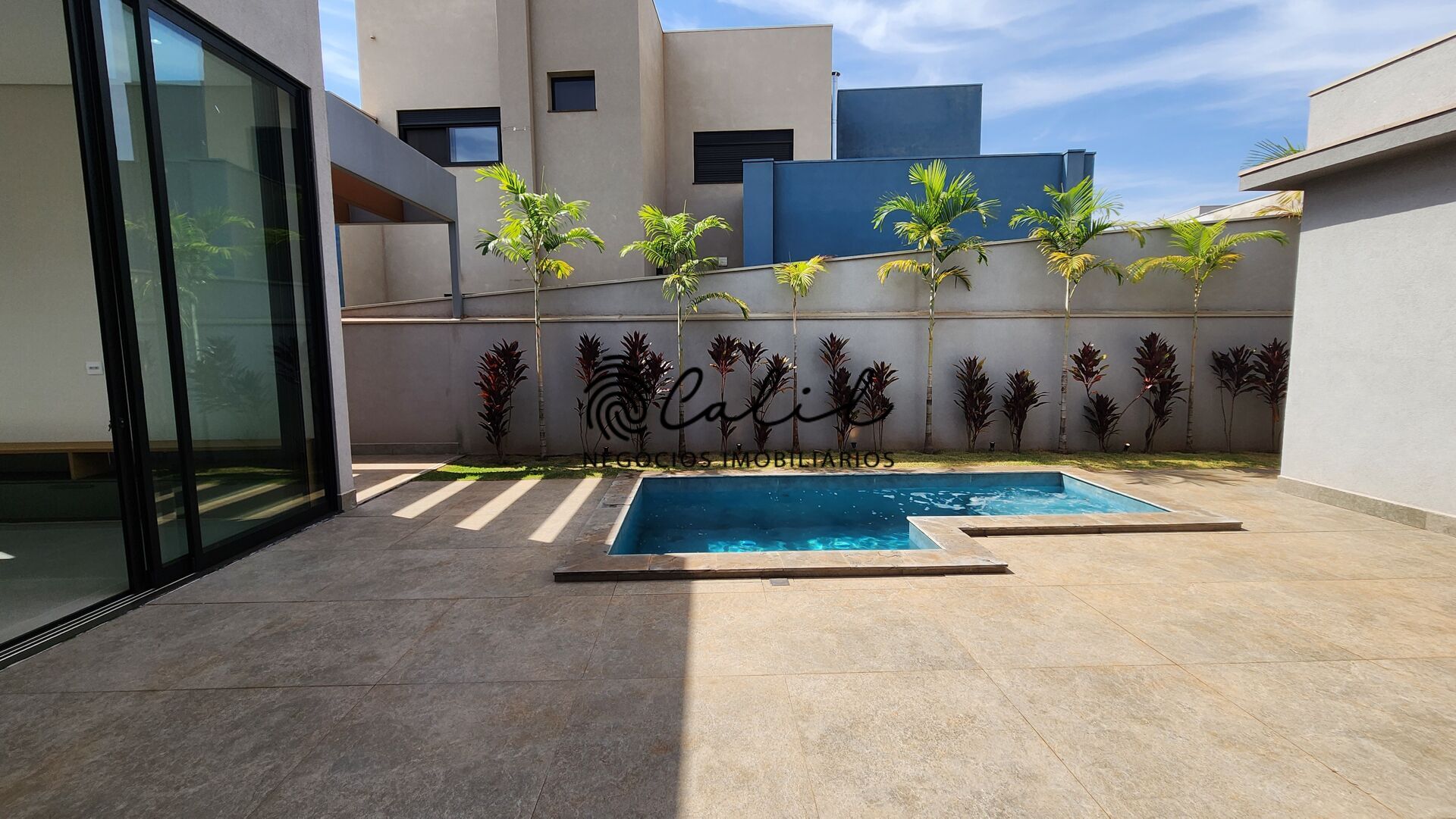 Casa de Condomínio à venda com 3 quartos, 266m² - Foto 18