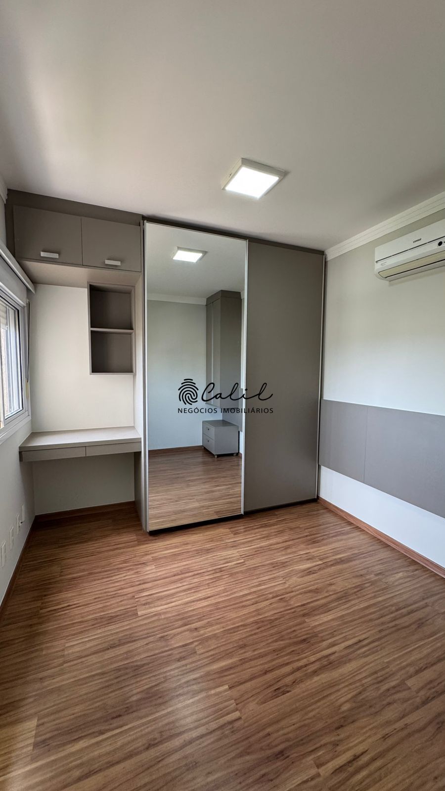 Apartamento para alugar com 3 quartos, 156m² - Foto 12