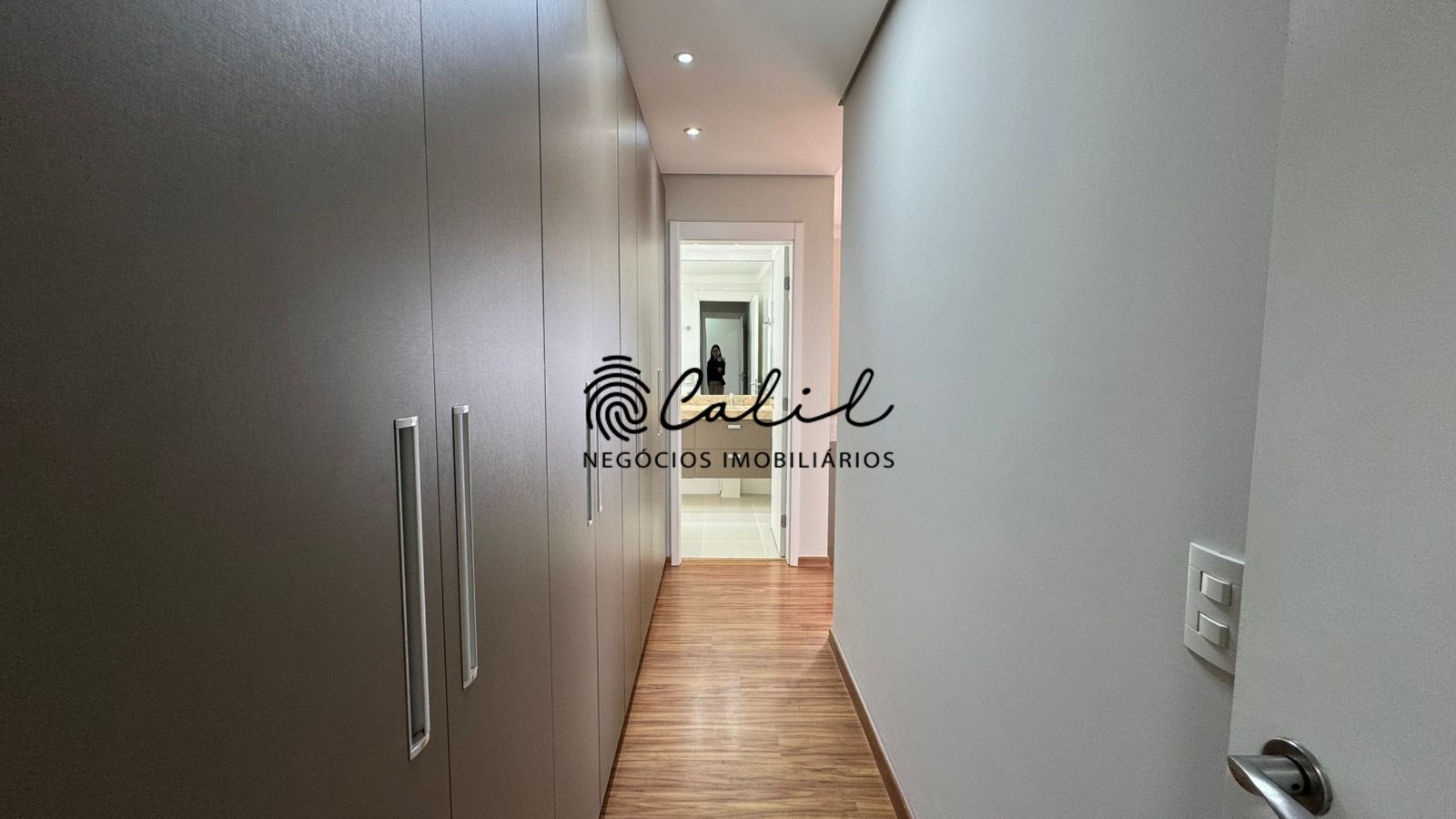 Apartamento para alugar com 3 quartos, 156m² - Foto 15