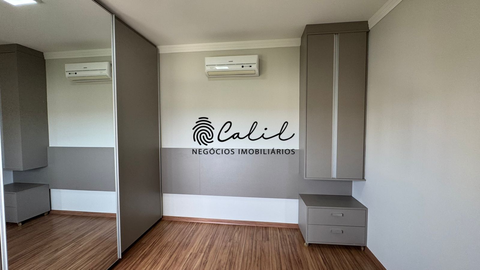 Apartamento para alugar com 3 quartos, 156m² - Foto 10