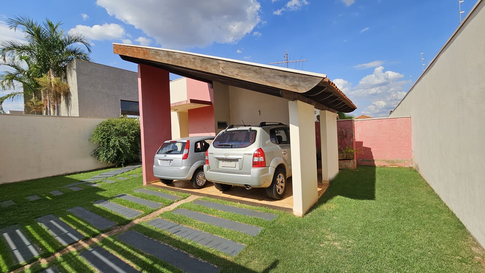 Casa à venda com 3 quartos, 161m² - Foto 3