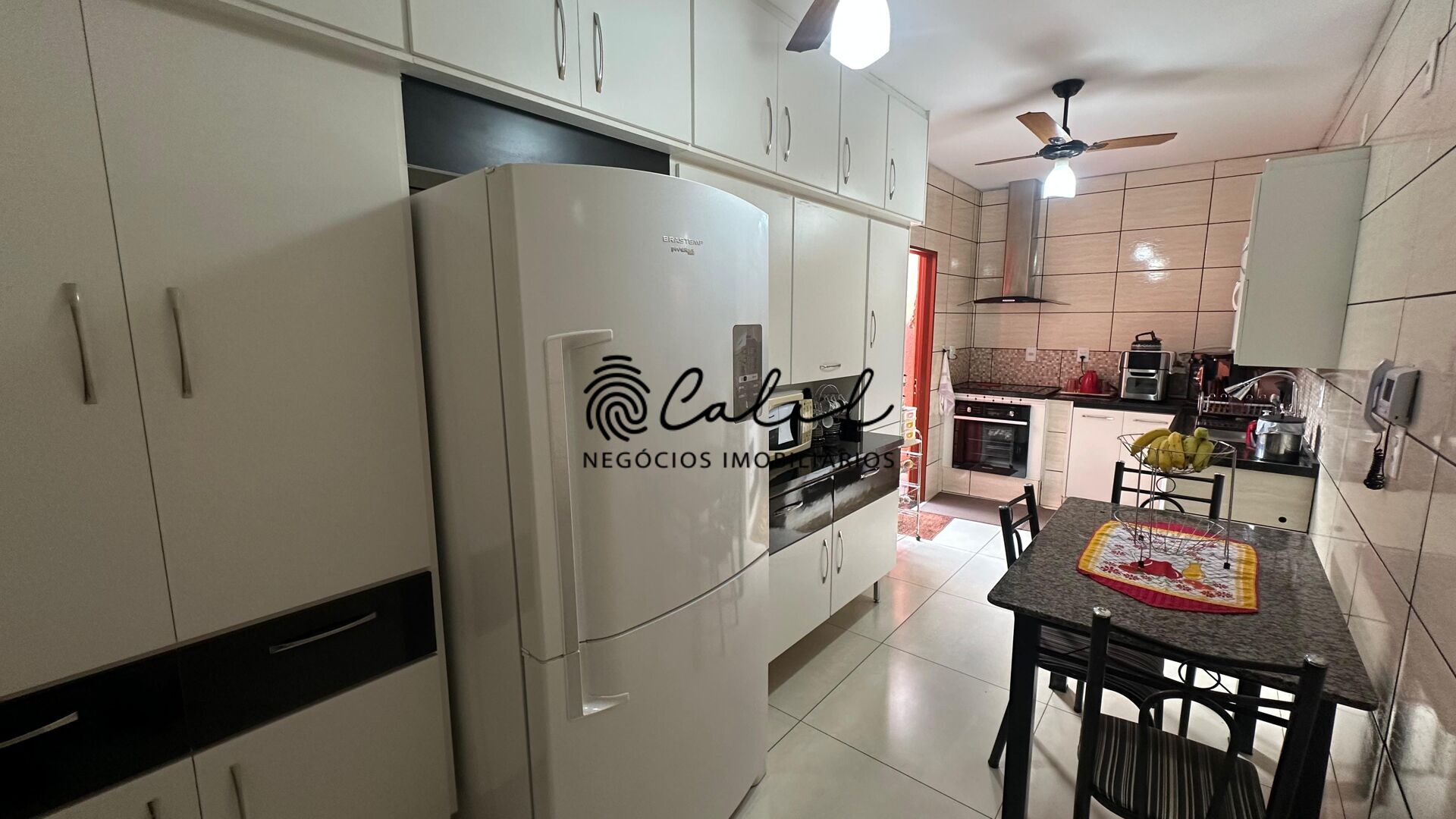 Casa, 3 quartos, 178 m² - Foto 4