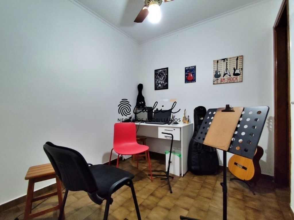 Casa, 4 quartos, 233 m² - Foto 9