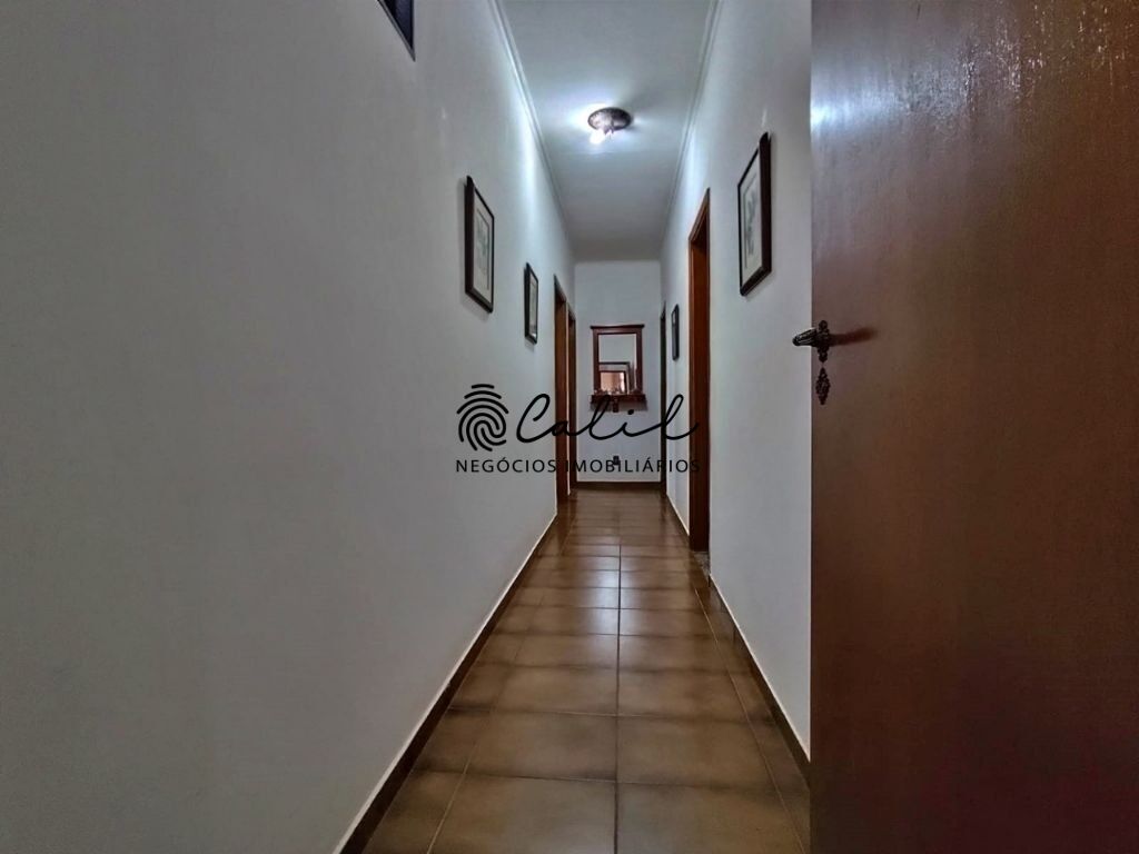 Casa, 4 quartos, 233 m² - Foto 13