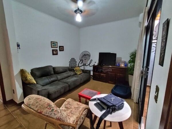 Casa, 4 quartos, 233 m² - Foto 2