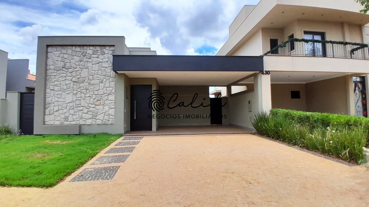 Casa de Condomínio à venda com 3 quartos, 190m² - Foto 1