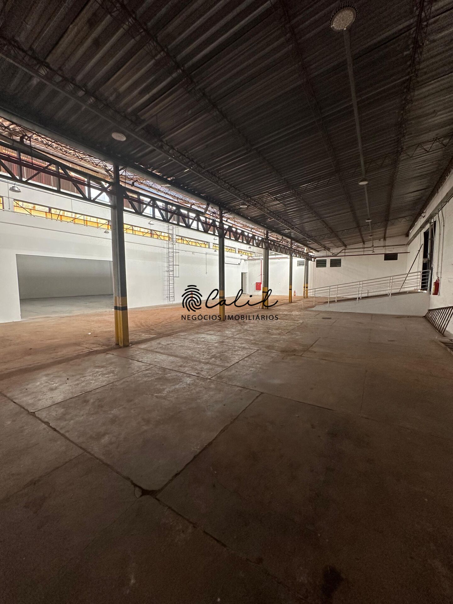 Loja-Salão, 1850 m² - Foto 3