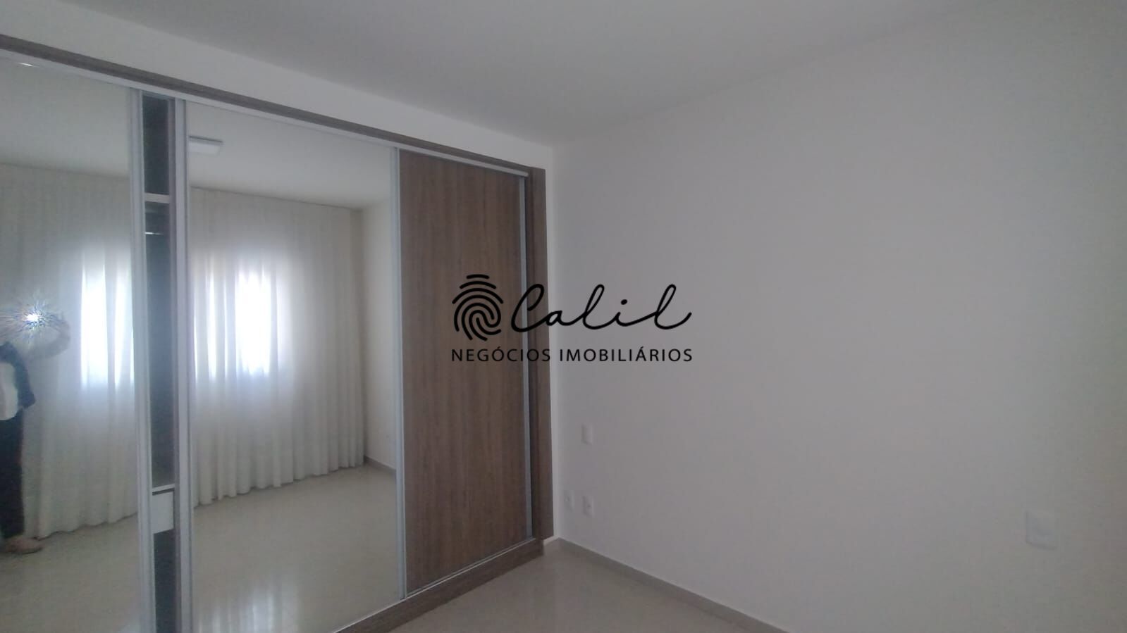 Apartamento para alugar com 2 quartos, 86m² - Foto 11