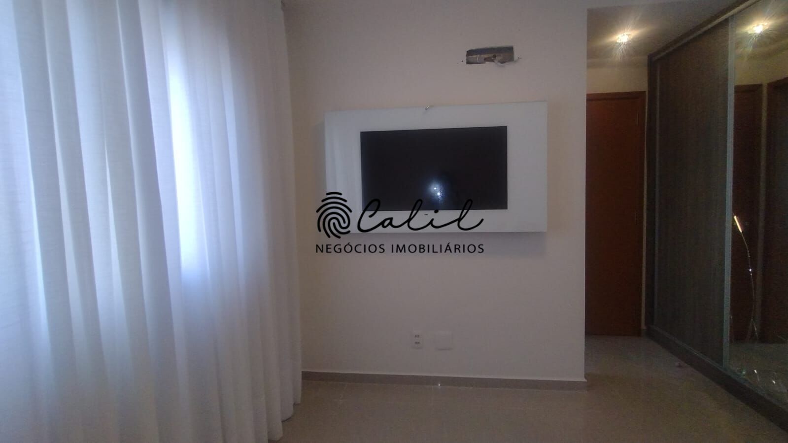 Apartamento para alugar com 2 quartos, 86m² - Foto 13