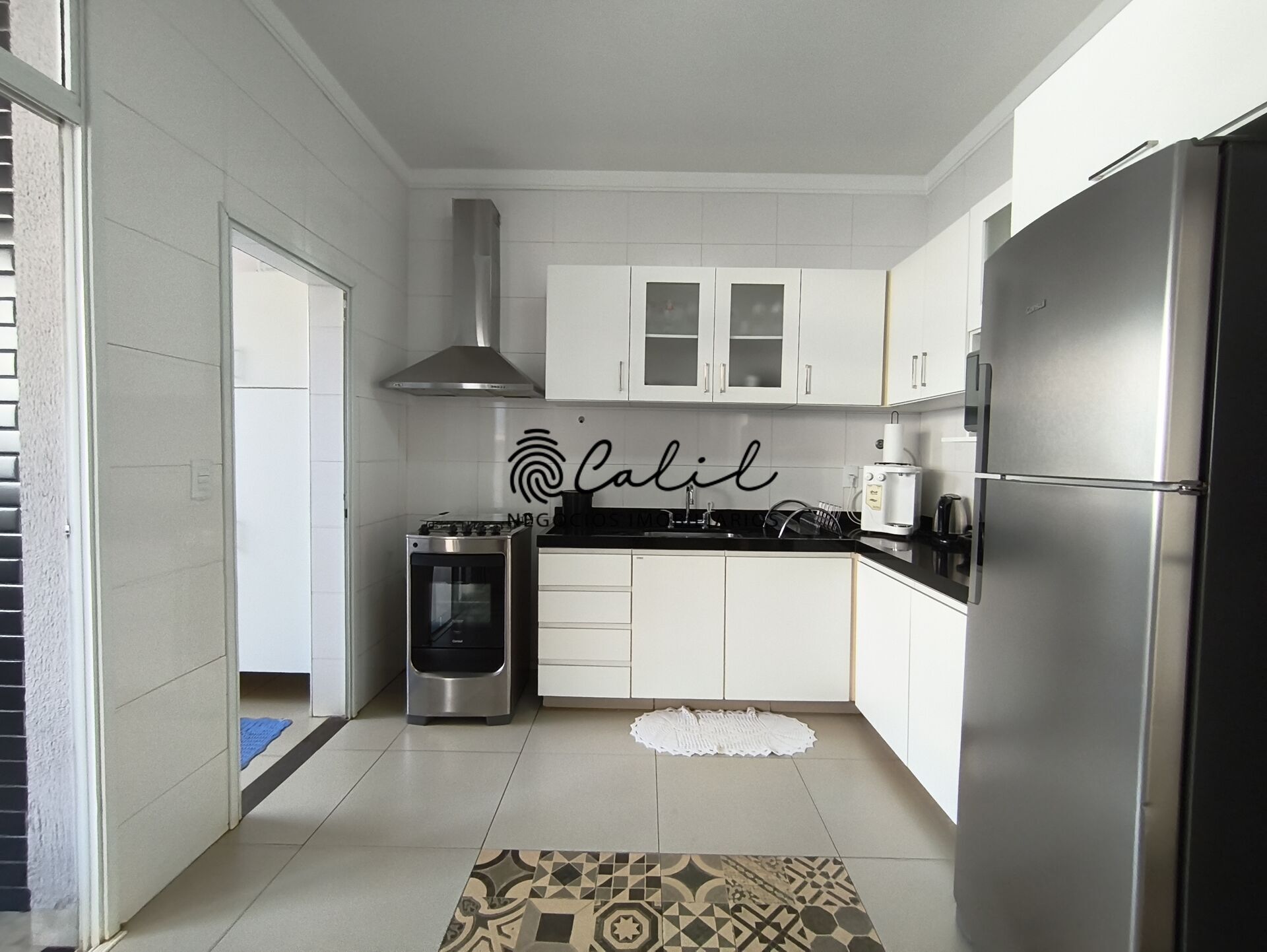 Casa de Condomínio à venda com 3 quartos, 215m² - Foto 8