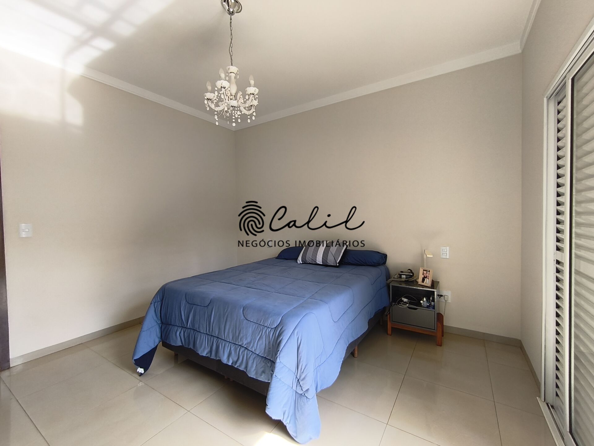 Casa de Condomínio à venda com 3 quartos, 215m² - Foto 34