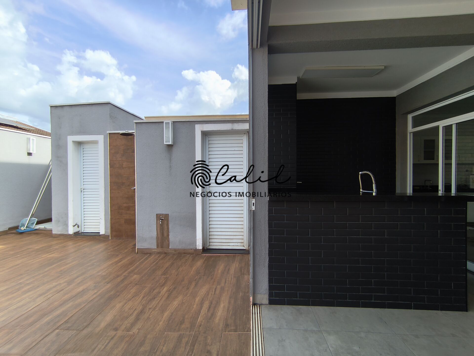 Casa de Condomínio à venda com 3 quartos, 215m² - Foto 26