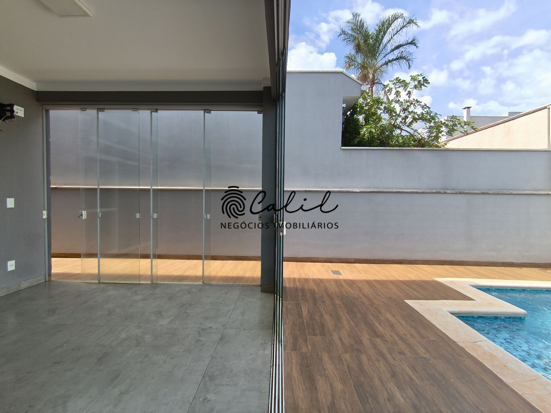Casa de Condomínio à venda com 3 quartos, 215m² - Foto 27