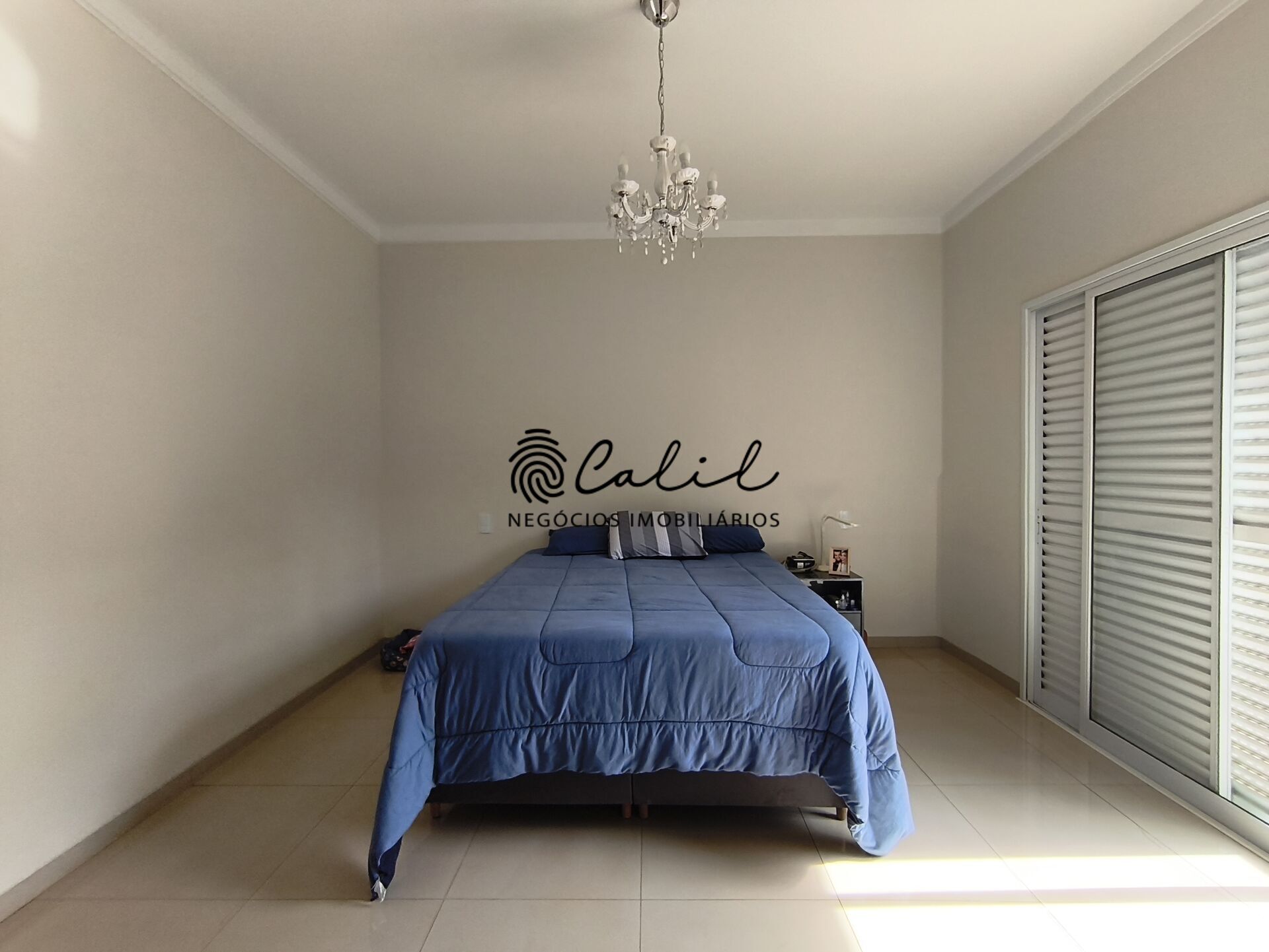 Casa de Condomínio à venda com 3 quartos, 215m² - Foto 32
