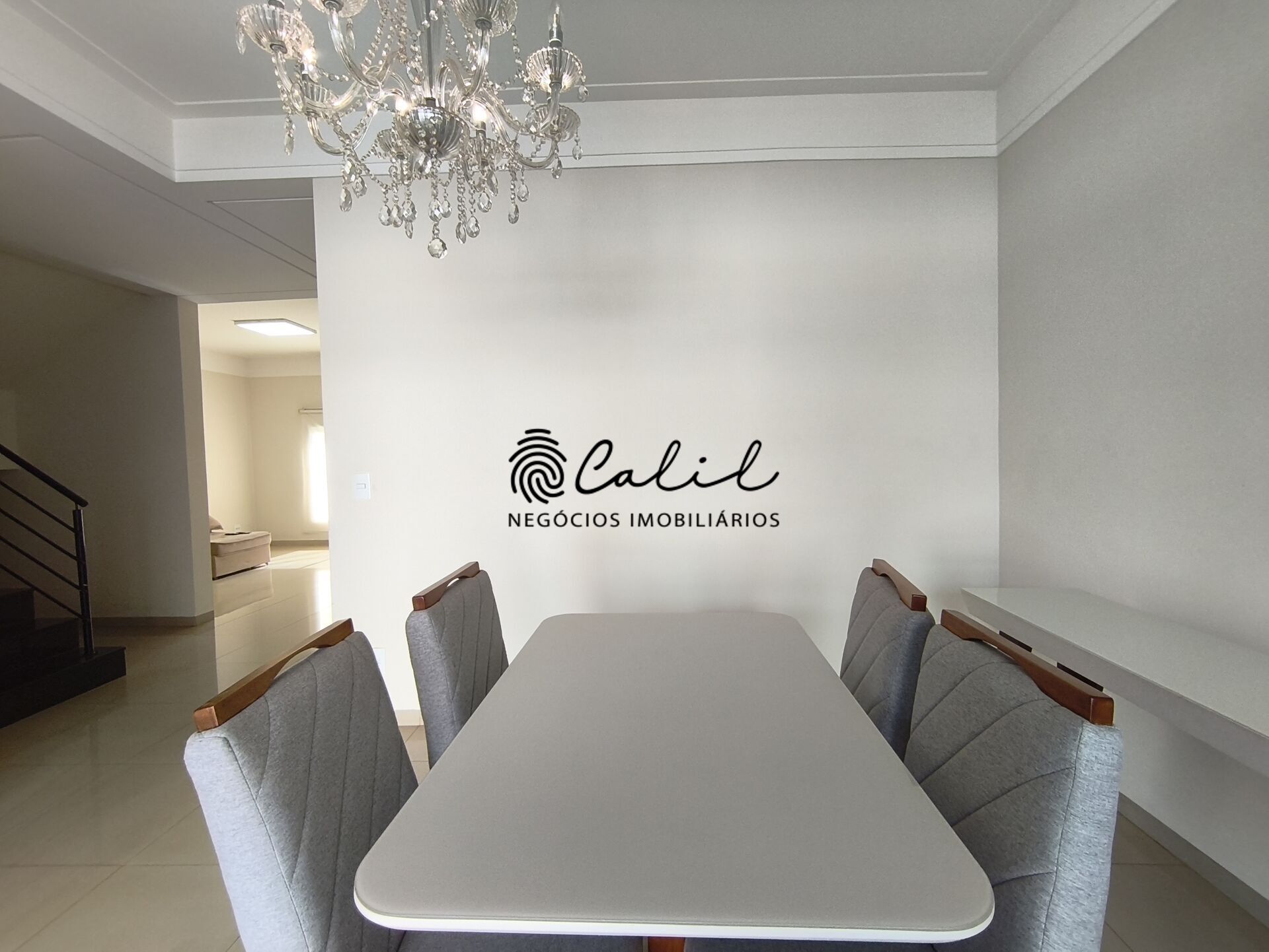 Casa de Condomínio à venda com 3 quartos, 215m² - Foto 6