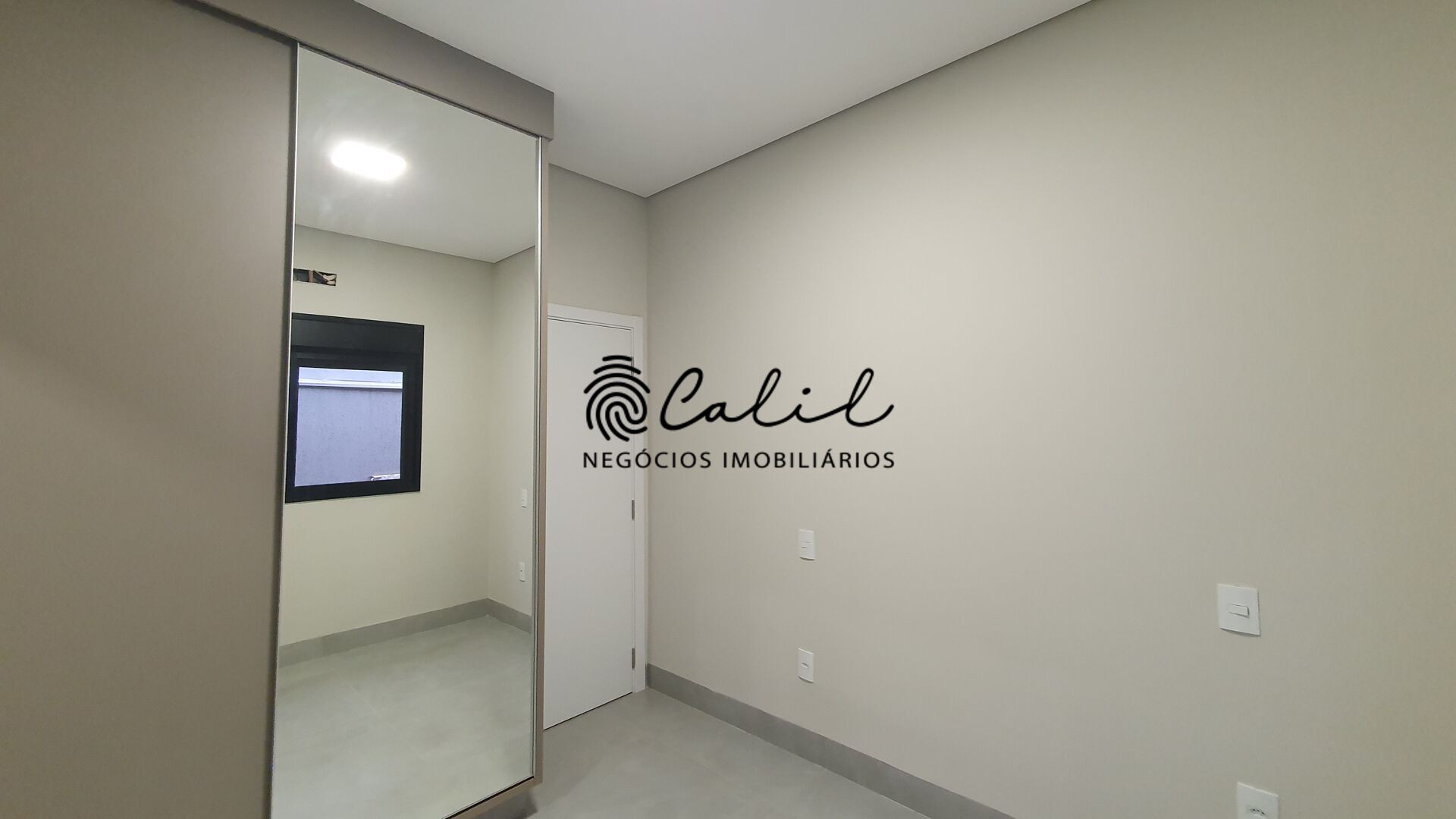 Casa de Condomínio à venda com 3 quartos, 270m² - Foto 12