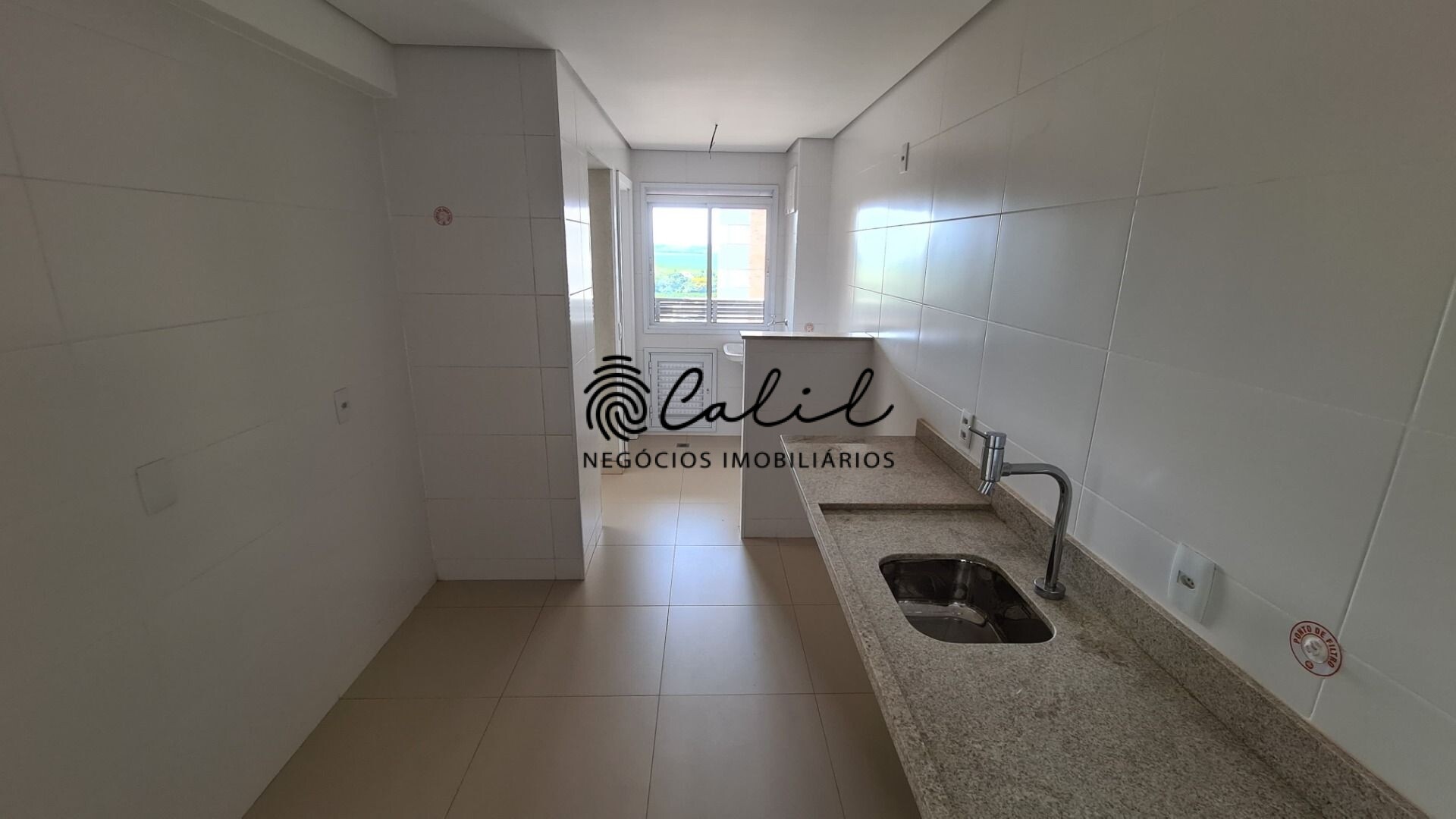 Apartamento à venda com 3 quartos, 127m² - Foto 12