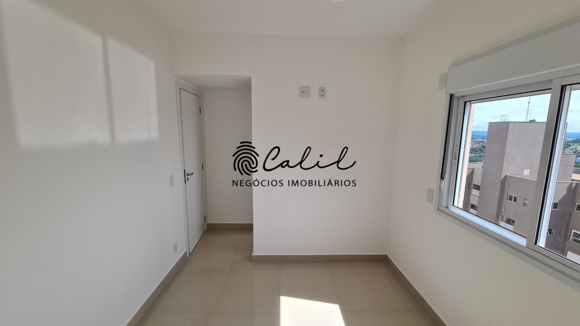 Apartamento à venda com 3 quartos, 127m² - Foto 32