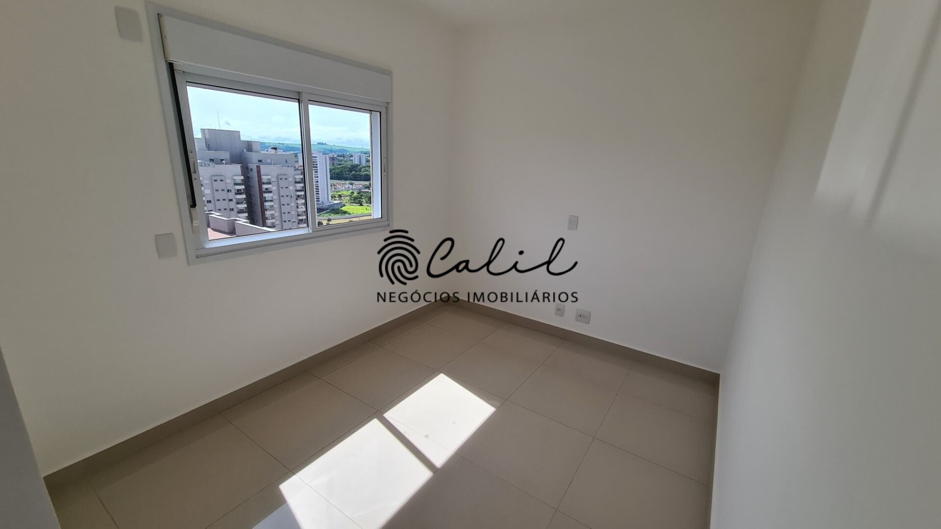 Apartamento à venda com 3 quartos, 127m² - Foto 28