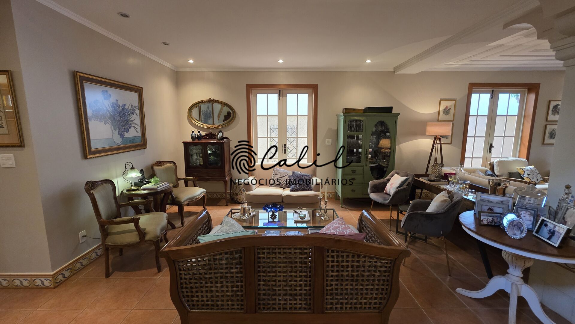 Casa de Condomínio à venda com 3 quartos, 349m² - Foto 9